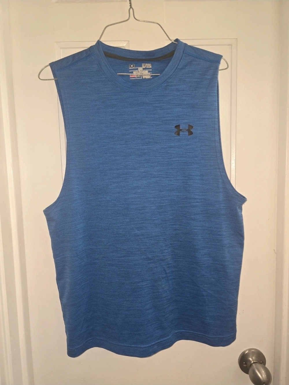 Under Armour Men’s Blue Performance Sleeveless Tank - Small Chest Logo